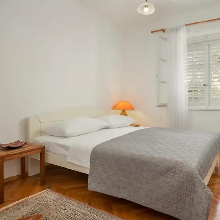 Apartment Dada-apartman Mirta Makarska