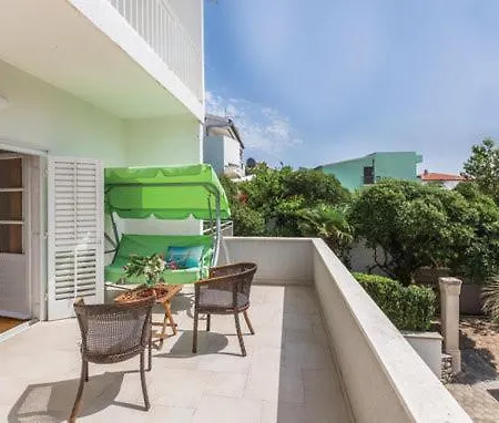 Apartman Dada-apartman Mirta *